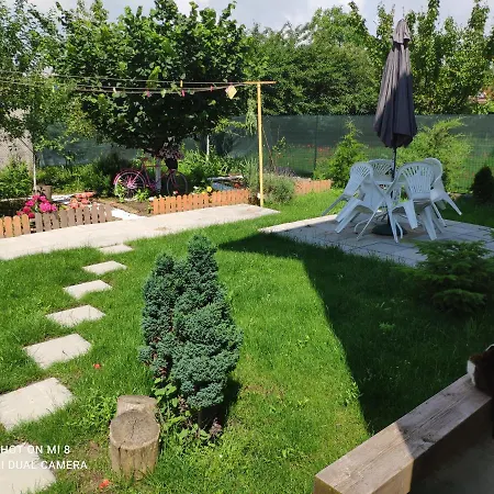 Privatunterkunft Casa Salomiea- Parcare Gratuita