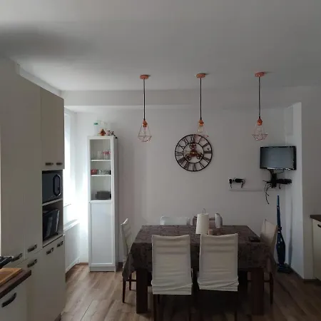 Ubytování v soukromí Casa Salomiea- Parcare Gratuita *
